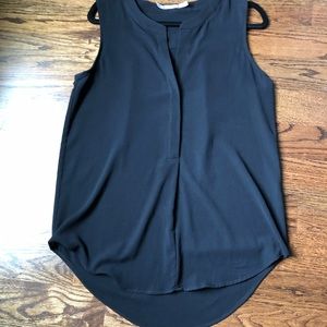 Women’s Sleeveless Top